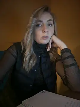 Crazy-Rosa online show from 01.14.25