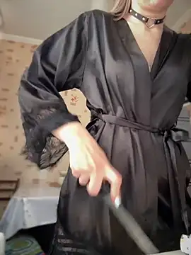 Crazy-Rosa online show from 02.15.25