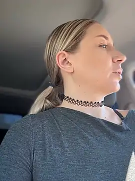 Crazy-Rosa online show from 03.25.26