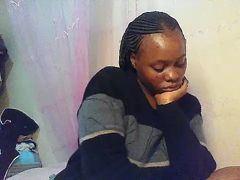 EBONYVANILLA02 online show from 10.18.25