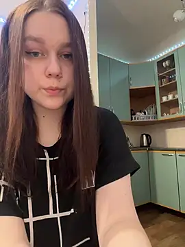 Marylallka5 online show from 03.04.25