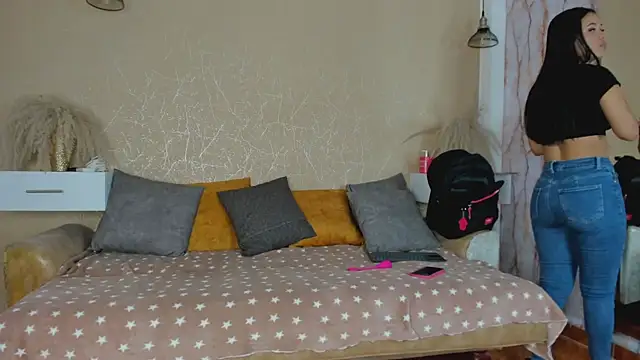 CoupleBigAss online show from 03.14.25
