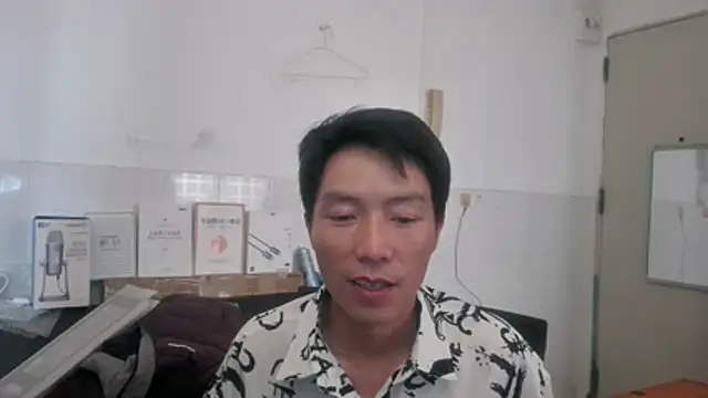 Snapshot of xhqds chatting on 05.29.26 xhqds online show from 05.29.26