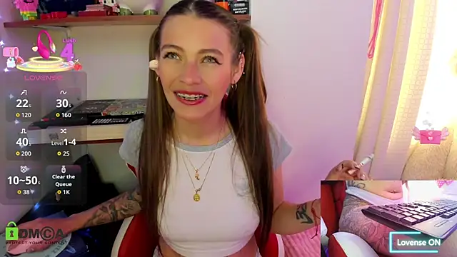 sweetlittlelisa online show from 09.30.25