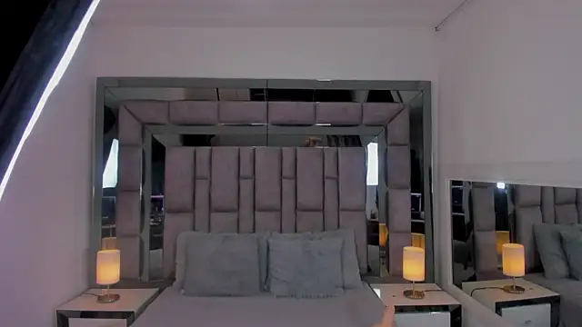 Snapshot of BILIE_ROUSE1 chatting on 09.29.25 BILIE ROUSE1 online show from 09.29.25