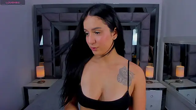 Snapshot of BILIE_ROUSE1 chatting on 10.16.25 BILIE ROUSE1 online show from 10.16.25