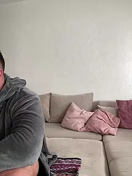 Snapshot of belle98 chatting on 03.20.25 belle98 online show from 03.20.25