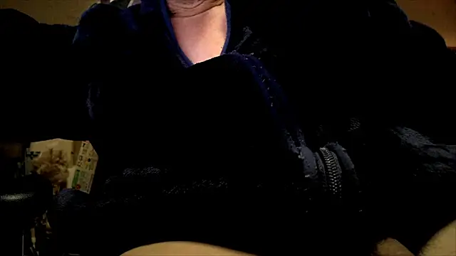 Snapshot of hidenyan02 chatting on 01.09.25 hidenyan02 online show from 01.09.25