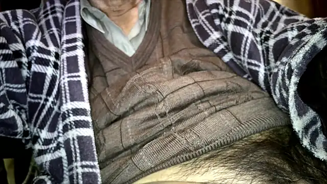 Snapshot of hidenyan02 chatting on 02.24.25 hidenyan02 online show from 02.24.25