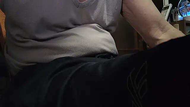 Snapshot of hidenyan02 chatting on 09.14.25 hidenyan02 online show from 09.14.25