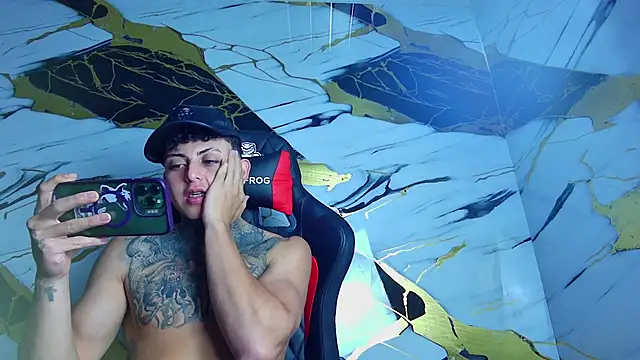 Kevin22 222 online show from 01.31.25