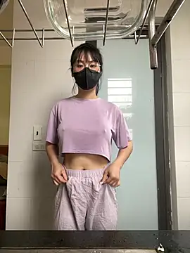 Baby Claraa online show from 12.26.24