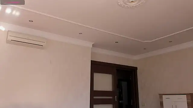 Lilith lutherlow online show from 02.20.25