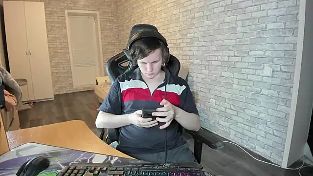 iliaskrislove online show from 03.19.25