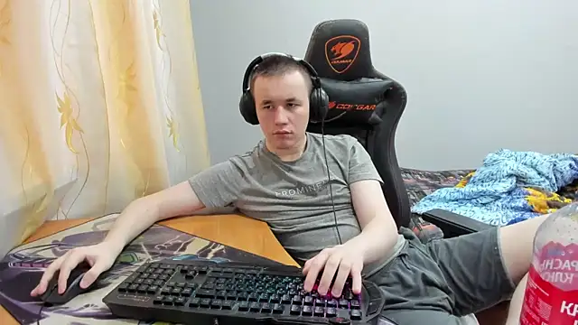 iliaskrislove online show from 10.18.25