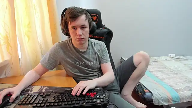 Snapshot of iliaskrislove chatting on 03.10.26 iliaskrislove online show from 03.10.26