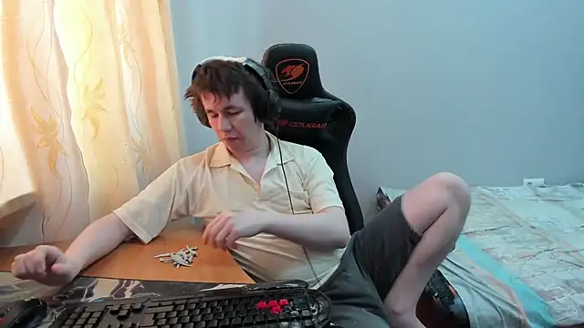 Snapshot of iliaskrislove chatting on 03.13.26 iliaskrislove online show from 03.13.26