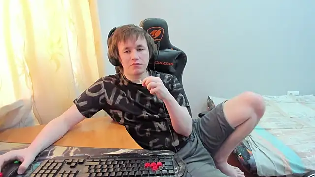 Snapshot of iliaskrislove chatting on 03.14.26 iliaskrislove online show from 03.14.26