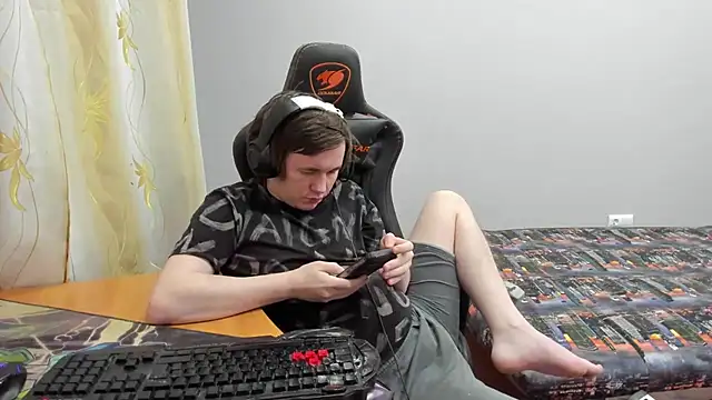 Snapshot of iliaskrislove chatting on 03.15.26 iliaskrislove online show from 03.15.26