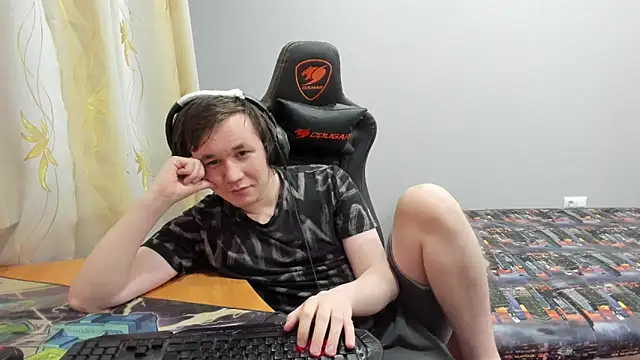 Snapshot of iliaskrislove chatting on 03.17.26 iliaskrislove online show from 03.17.26