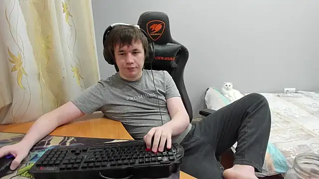 Snapshot of iliaskrislove chatting on 03.18.26 iliaskrislove online show from 03.18.26