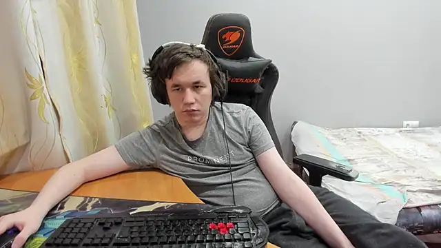 Snapshot of iliaskrislove chatting on 03.20.26 iliaskrislove online show from 03.20.26