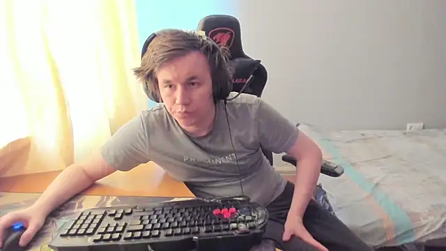 Snapshot of iliaskrislove chatting on 03.21.26 iliaskrislove online show from 03.21.26