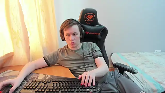 Snapshot of iliaskrislove chatting on 03.26.26 iliaskrislove online show from 03.26.26