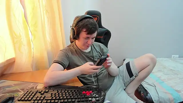 Snapshot of iliaskrislove chatting on 03.27.26 iliaskrislove online show from 03.27.26