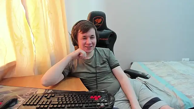 Snapshot of iliaskrislove chatting on 03.27.26 iliaskrislove online show from 03.27.26