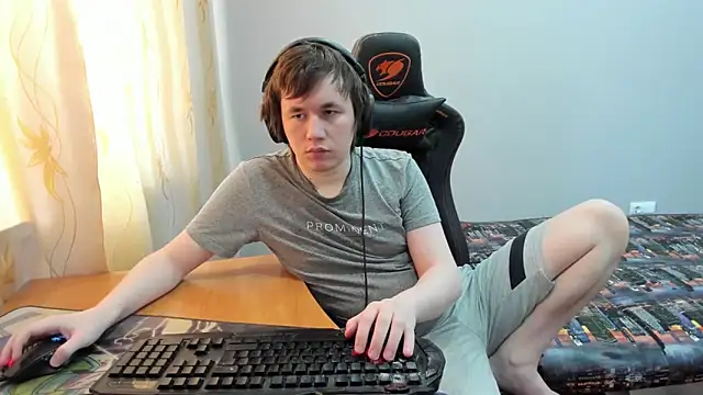 Snapshot of iliaskrislove chatting on 03.28.26 iliaskrislove online show from 03.28.26