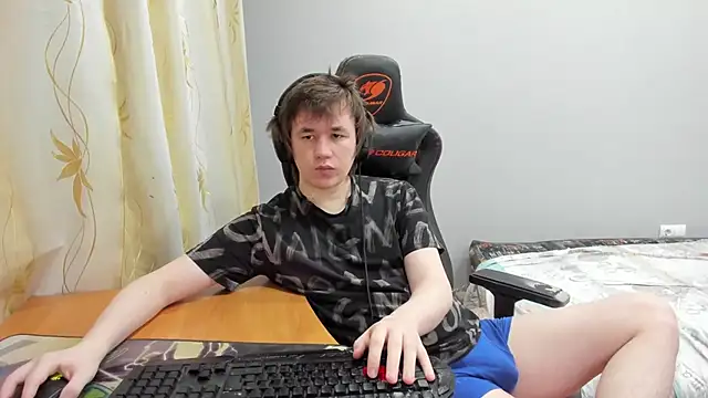 Snapshot of iliaskrislove chatting on 04.03.26 iliaskrislove online show from 04.03.26