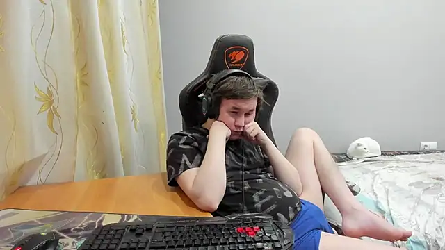 Snapshot of iliaskrislove chatting on 04.05.26 iliaskrislove online show from 04.05.26