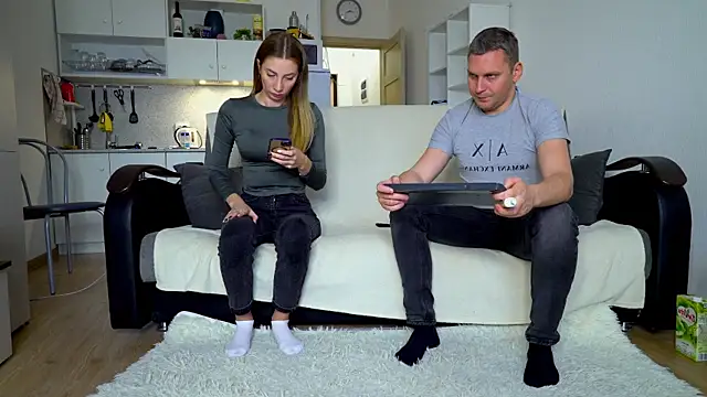 littlesweettifany online show from 10.30.25