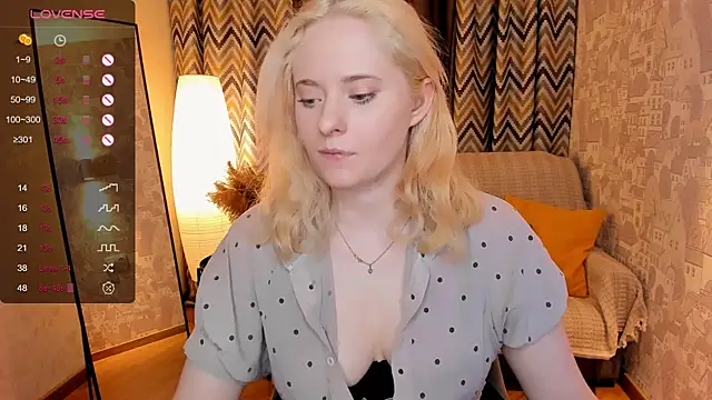 Aemilia  online show from 01.31.25