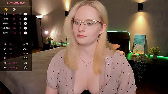 Aemilia  online show from 03.09.25