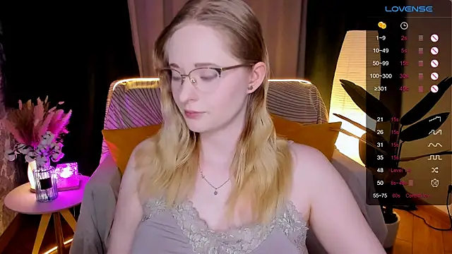 Aemilia  online show from 02.20.26