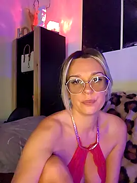 SpicyVicky online show from 03.24.26