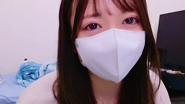 Snapshot of yuki-chi chatting on 02.27.25 yuki-chi online show from 02.27.25