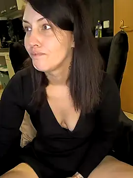 Linalicious online show from 12.03.24