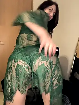 Linalicious online show from 12.20.24