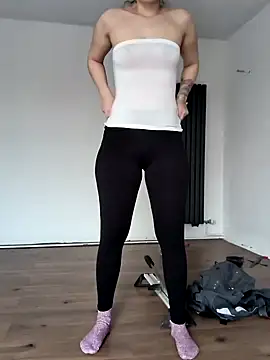 Linalicious online show from 01.26.25