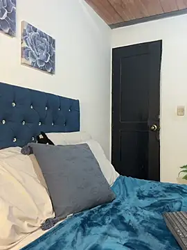 antonelaswete02 online show from 01.31.25