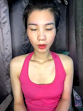 Ladygirrl22 online show from 10.21.25