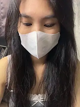 Ladygirrl22 online show from 10.24.25