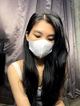 Ladygirrl22 online show from 10.25.25