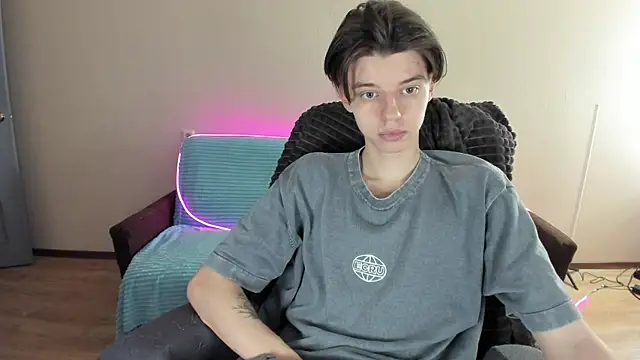 Liam sexy1 online show from 12.22.24