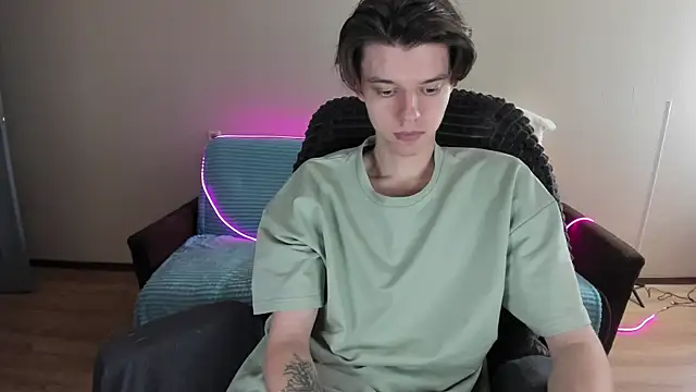 Liam sexy1 online show from 12.25.24