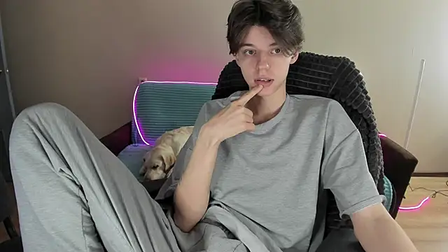 Liam sexy1 online show from 12.28.24