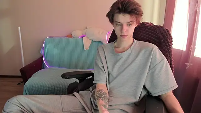 Liam sexy1 online show from 03.22.25